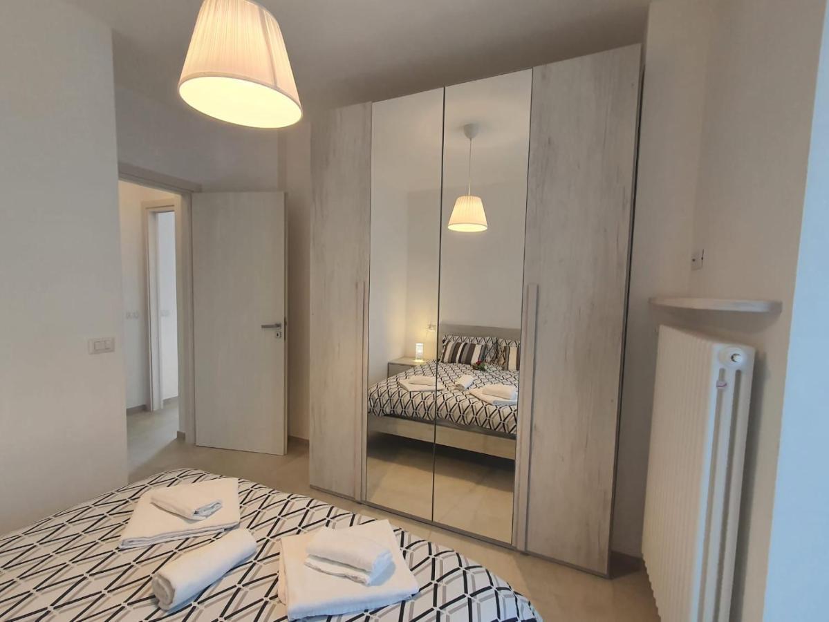 Residenza Gelsomino แวร์บาเนีย ภายนอก รูปภาพ