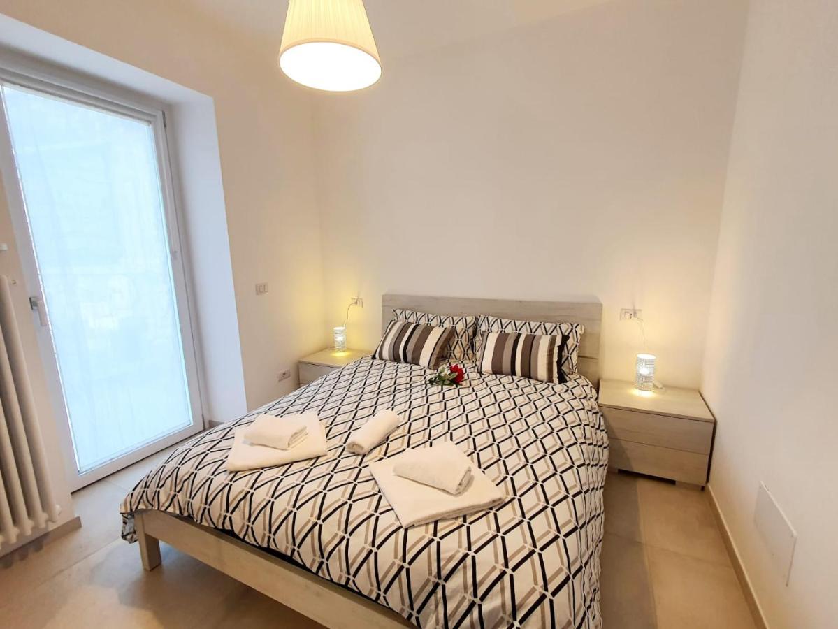 Residenza Gelsomino แวร์บาเนีย ภายนอก รูปภาพ