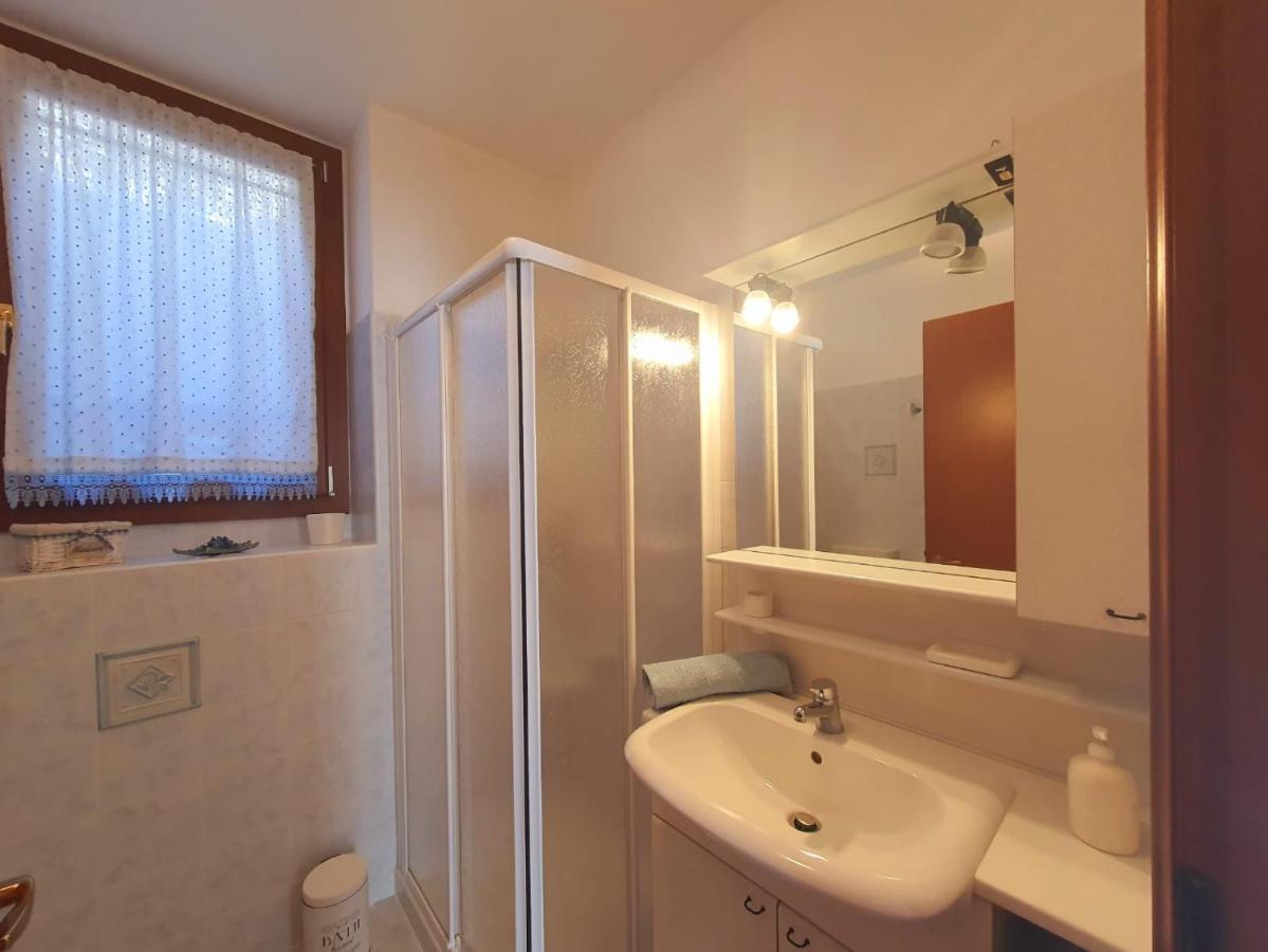 Residenza Gelsomino แวร์บาเนีย ภายนอก รูปภาพ